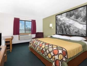Super 8 By Wyndham Motel