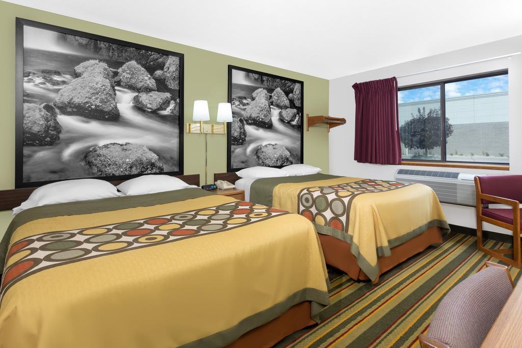 Super 8 By Wyndham